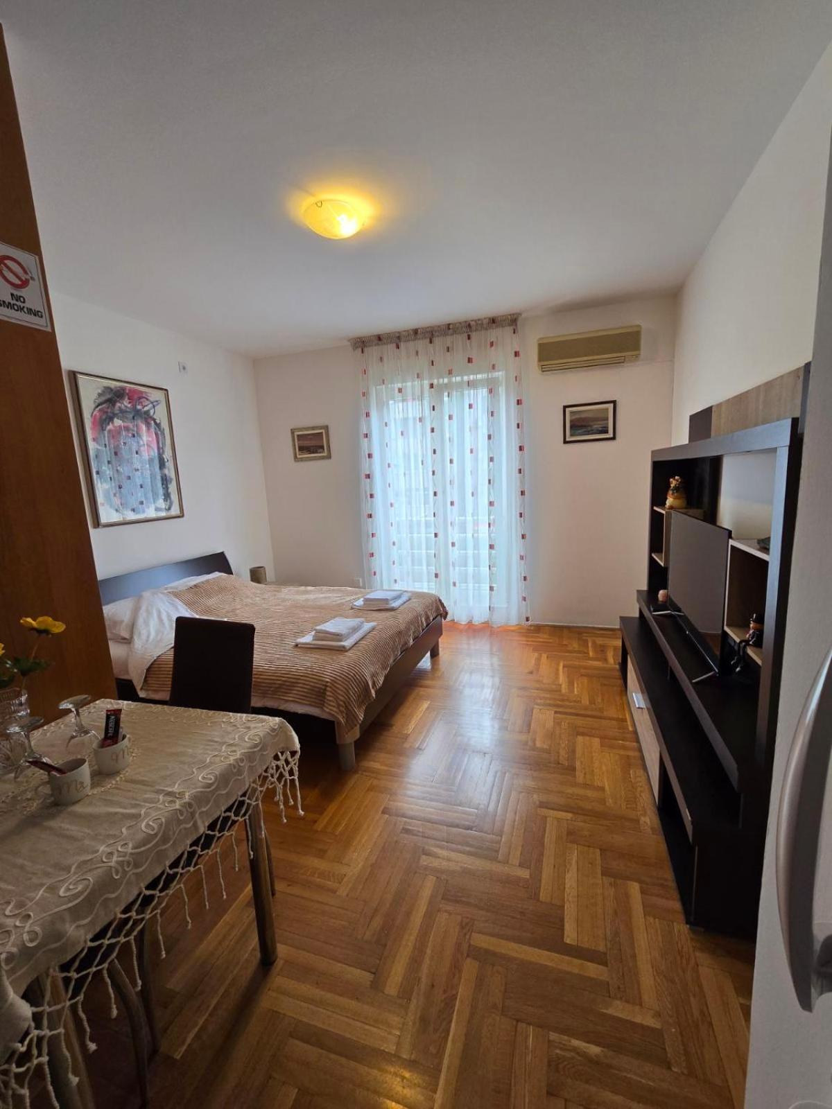 Laki Apartment Podgorica Eksteriør billede